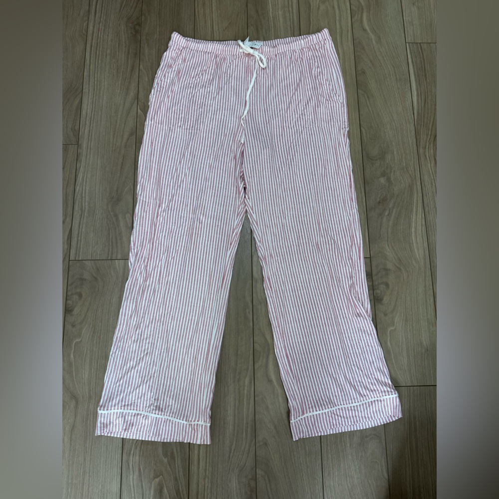 Auden Red and White Striped Pajama Set- size XL - Picture 6 of 8